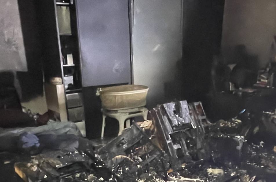 An image relating to the news item Father and Baby escape early morning bedroom fire 