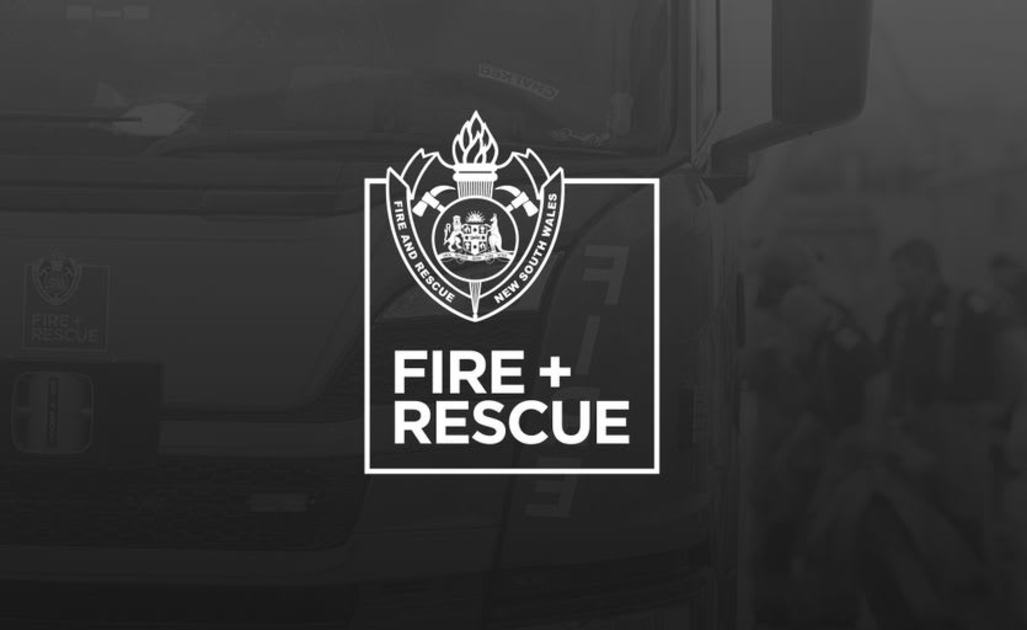 An image relating to the news item Funeral with full honours for fallen firefighter 