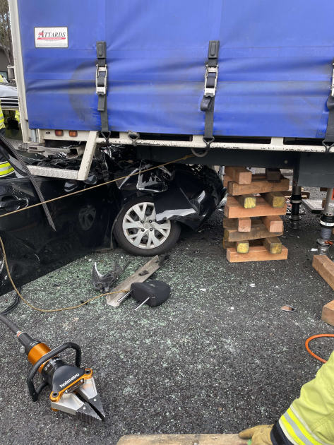 An image relating to the news item Firefighters free trapped driver from M7 Motorway crash 