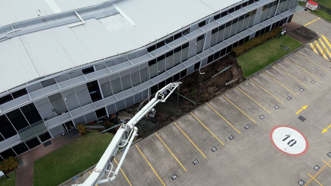 An image relating to the news item Fire and Rescue NSW stabilises partially-collapsed building