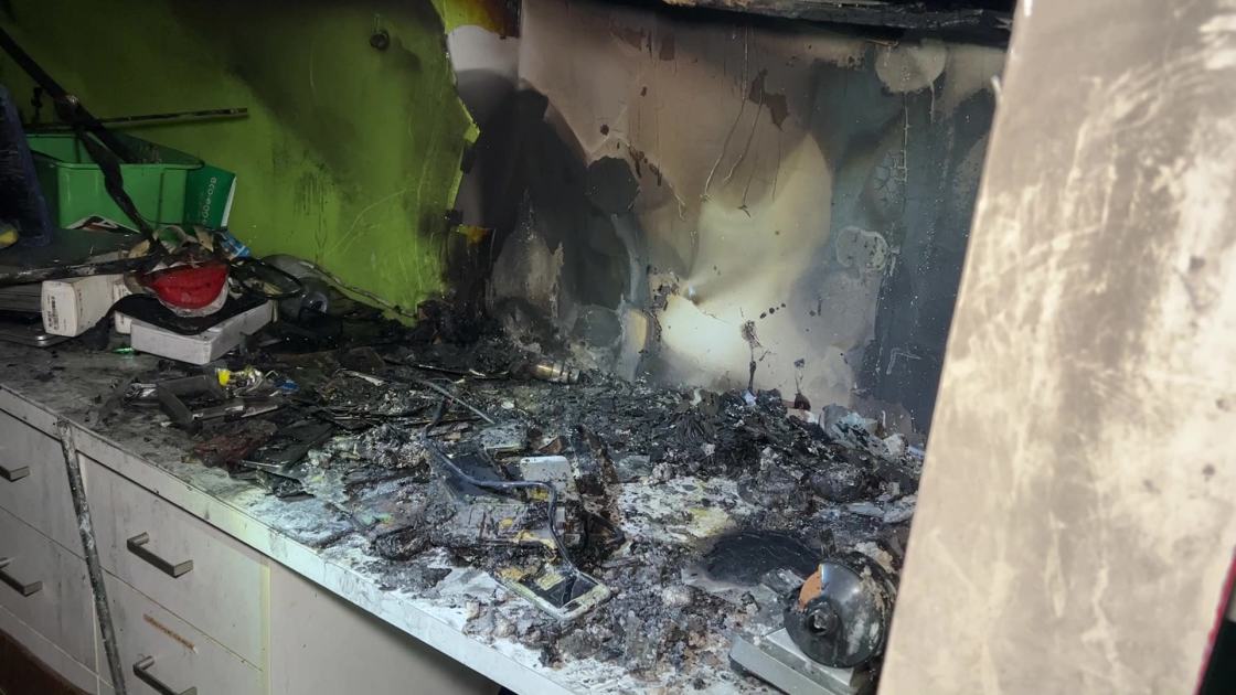 An image relating to the news item (REISSUE - UPDATED VIDEO LINK) Fire and Rescue NSW experts identify cause of mobile phone repair shop fire - VIDEO