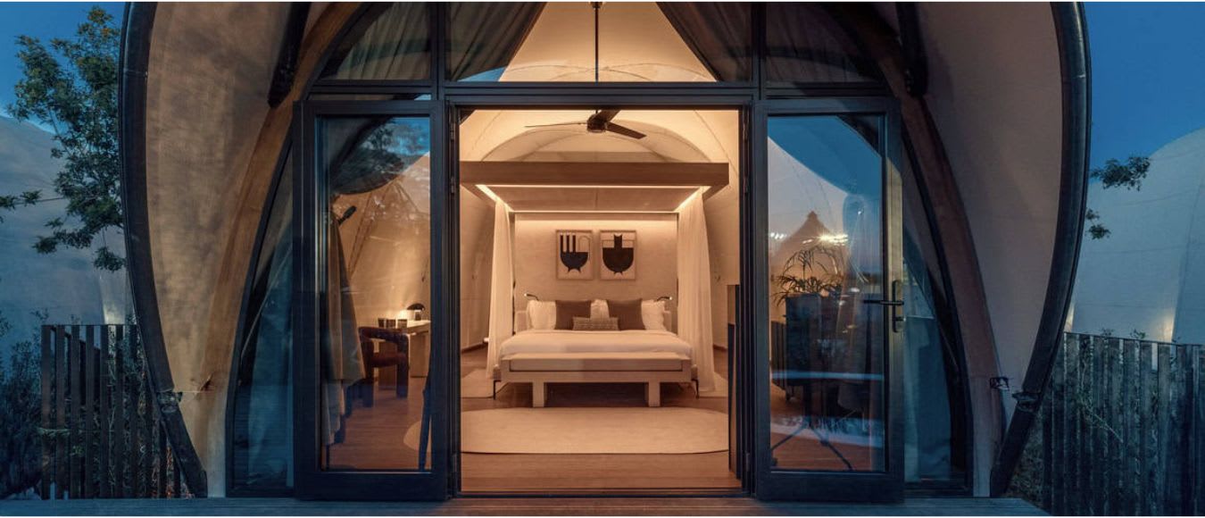 91 Athens Riviera: Luxus-Glamping mit privaten Pools an der Küste von Athen