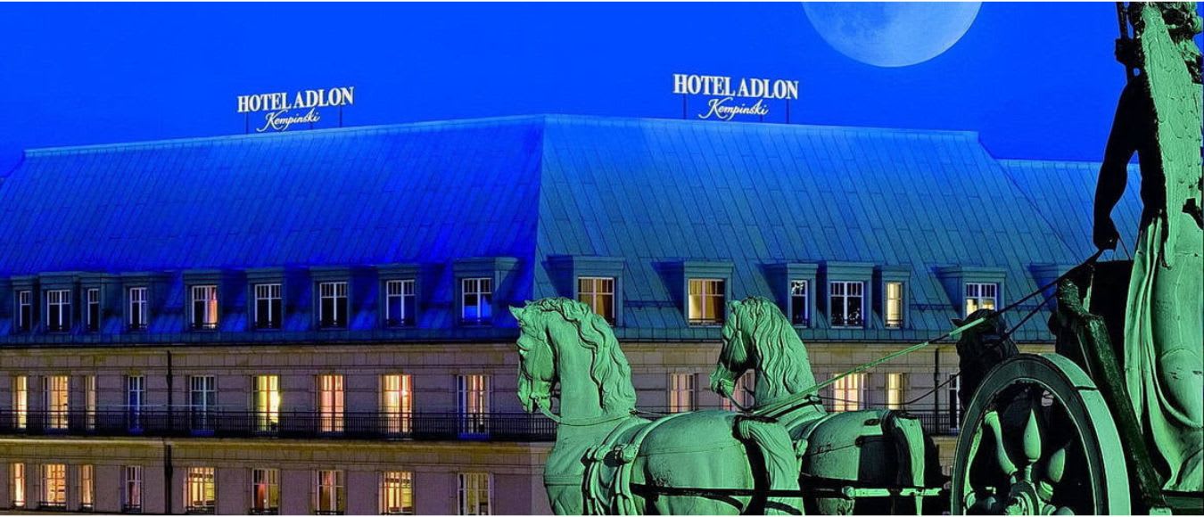 Hotel Adlon Kempinski: Der luxuriöse Adlon Pool ist in neuem Glanz zurück