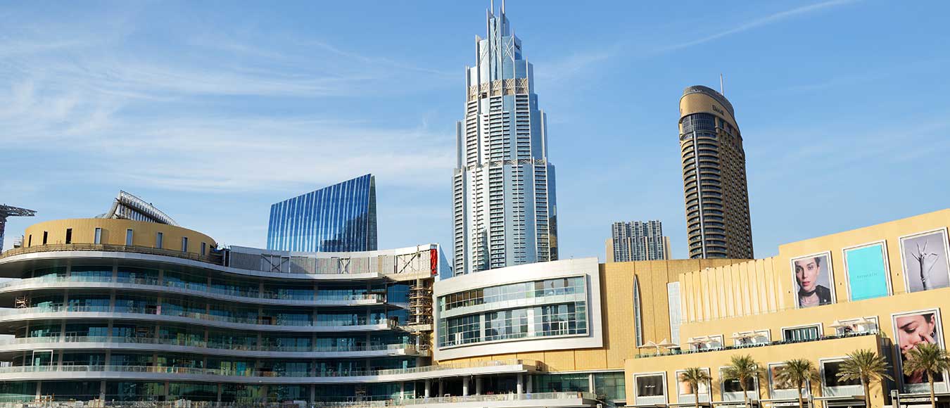 In die Vereinigten Arabischen Emirate in Business Class ab 1.600 Euro