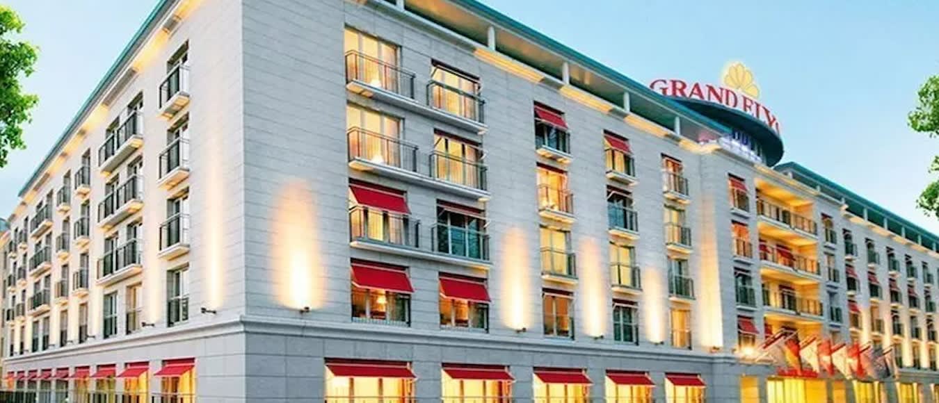 Das 5-Sterne Grand Elysée Hamburg ab 199 Euro inkl. Frühstück und Upgrade buchen