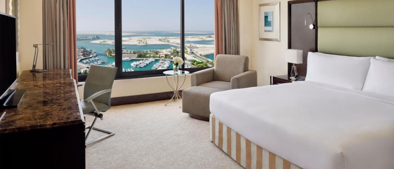 InterContinental Abu Dhabi inkl. Halbpension, Upgrade und Spa-Gutschein ab 147 Euro pro Nacht