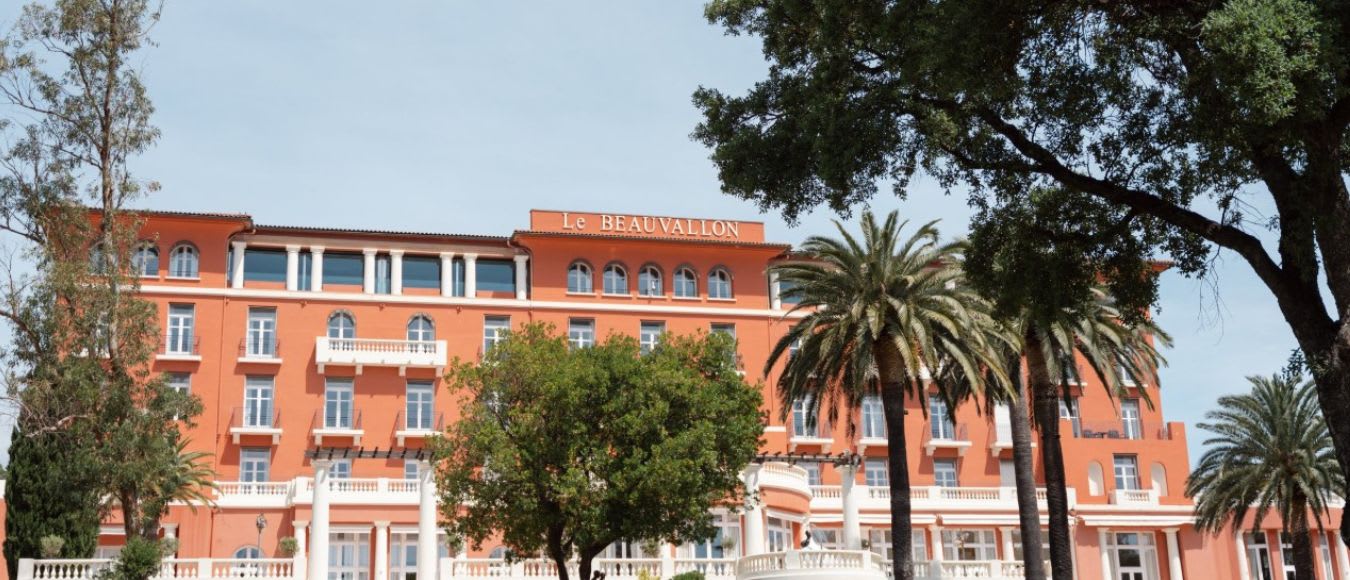 Wiedereröffnung des legendären Le BEAUVALLON an der Côte d’Azur