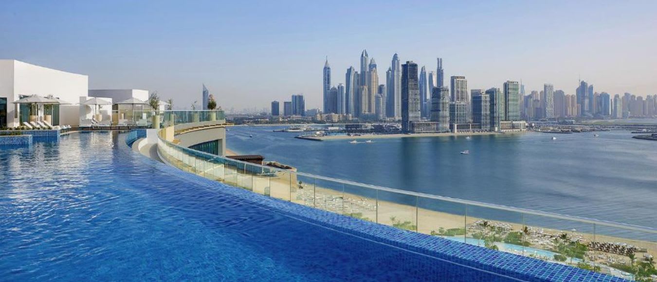NH Collection Dubai The Palm inklusive Halbpension ab 208 Euro pro Nacht