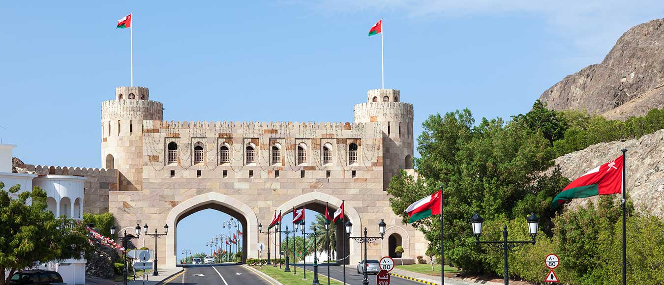 In Business Class in den Oman ab 1.180 Euro