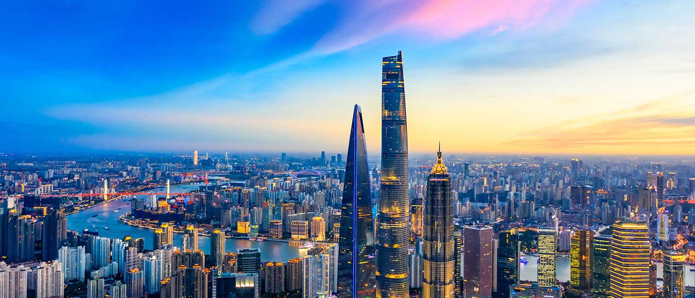 Zu verschiedenen Zielen in China in Business Class ab 1.330 Euro