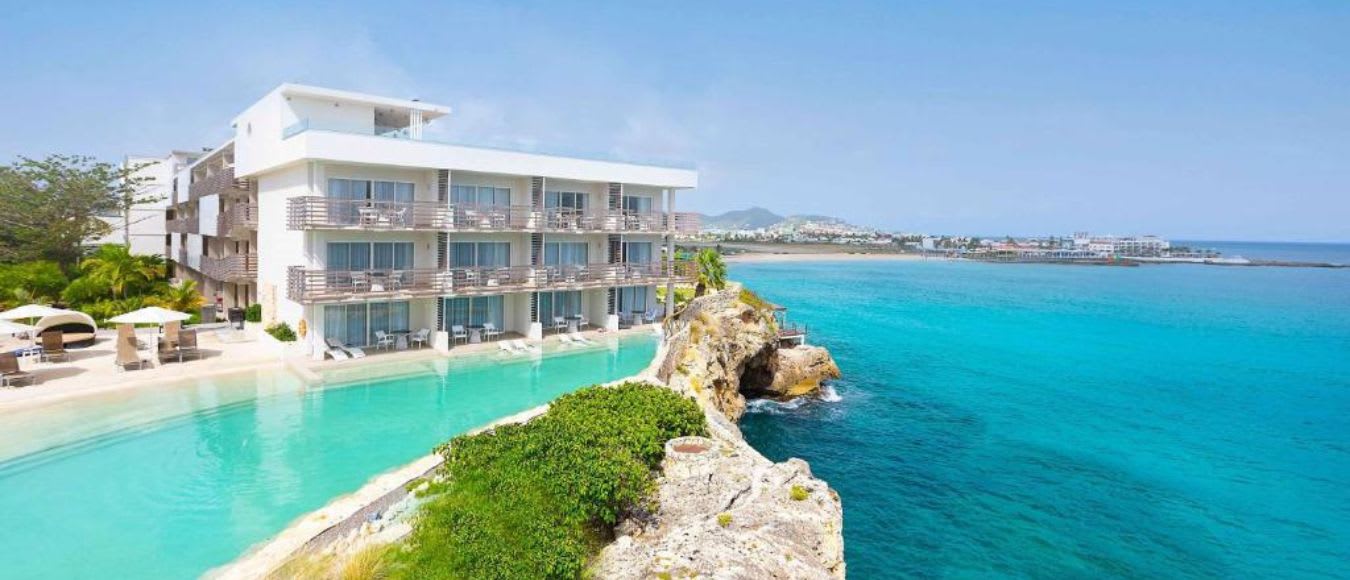 Sonesta Ocean Point Resort am Maho Beach von St. Maarten mit All-inclusive ab 271 Euro pro Nacht