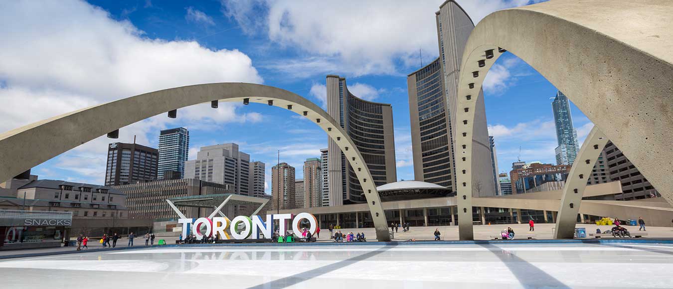 Nonstop nach Toronto in Business Class ab 1.765 Euro