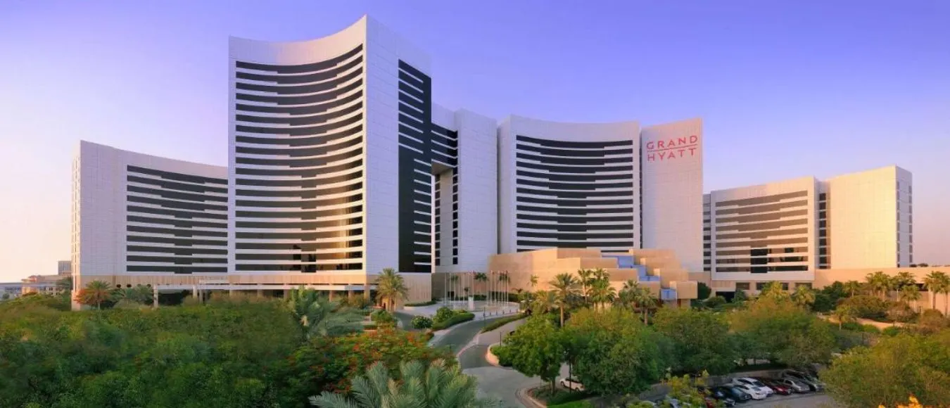 Grand Hyatt Dubai inkl. Halbpension und mehr bereits ab 174 Euro pro Nacht