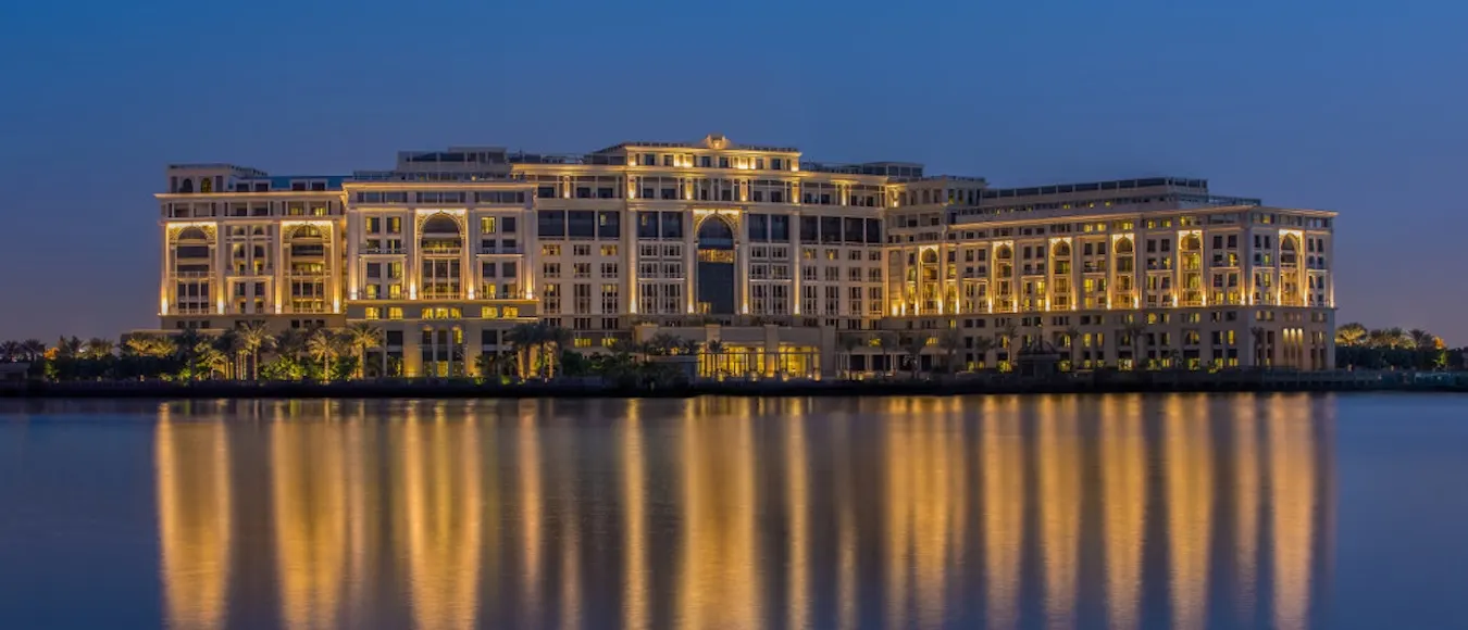 Palazzo Versace Dubai inkl. Halbpension und Upgrade ab 291 Euro