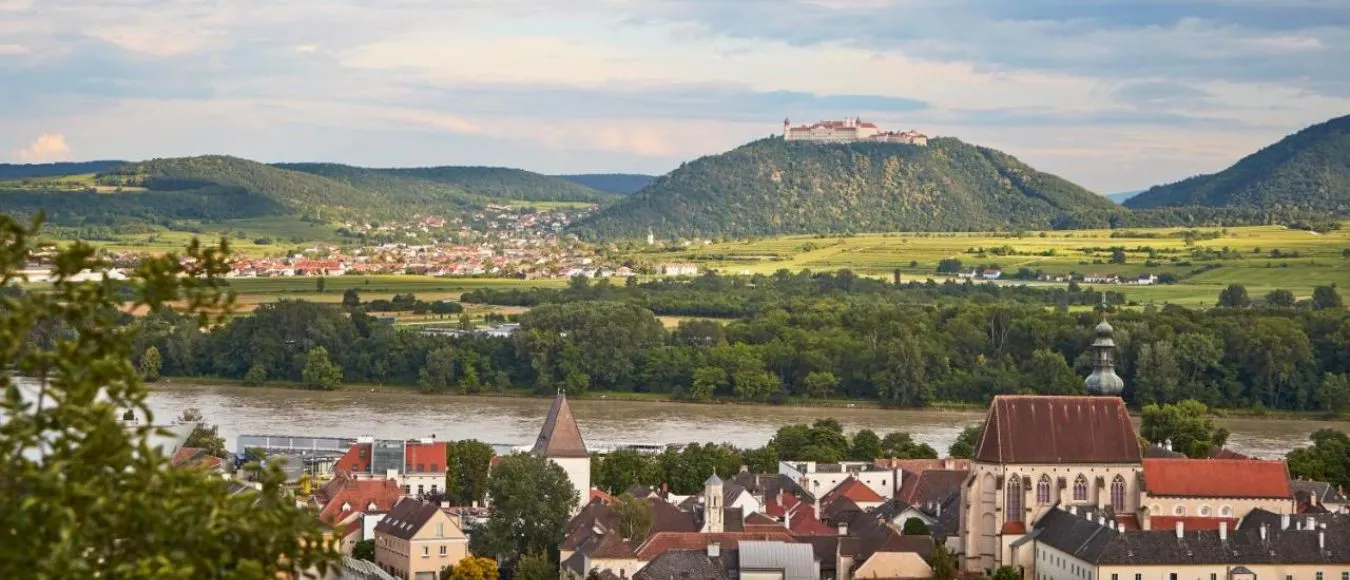 Steigenberger Hotel & Spa Krems in Niederösterreich ab 219 Euro inkl. Frühstück und Dinner
