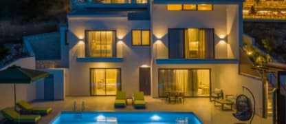 Große Villa mit Meerblick und Privatpool auf Lefkada ab 452 Euro inkl. Frühstück