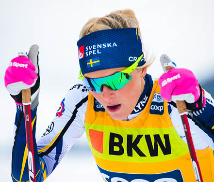 12 12 2021, Davos, Switzerland (SUI): Frida Karlsson (SWE) - FIS world cup cross-country, 10km women, Davos (SUI)  www nordicfocus com    Modica NordicFocus  Every downloaded picture is fee-liable 