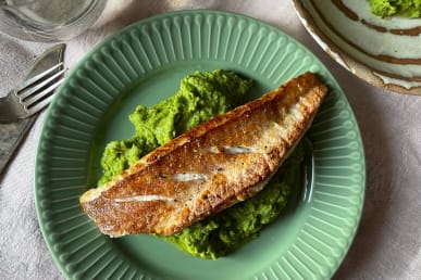 Gurnard pea pancetta puree