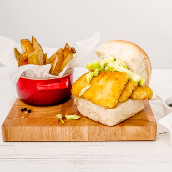 FFT Fish Finger Sandwich and Chips