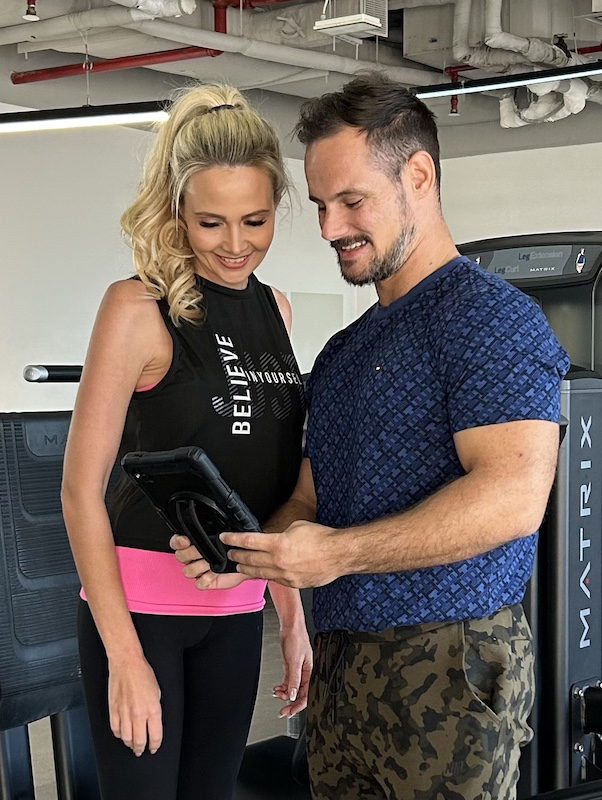 elite-fitness-voja-budrovac-personal-trainer-dubai-AT-HOME