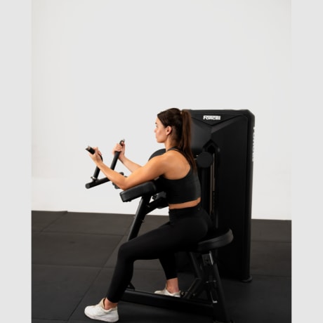 Versatile Arm Training For Targeted Muscle Isolation