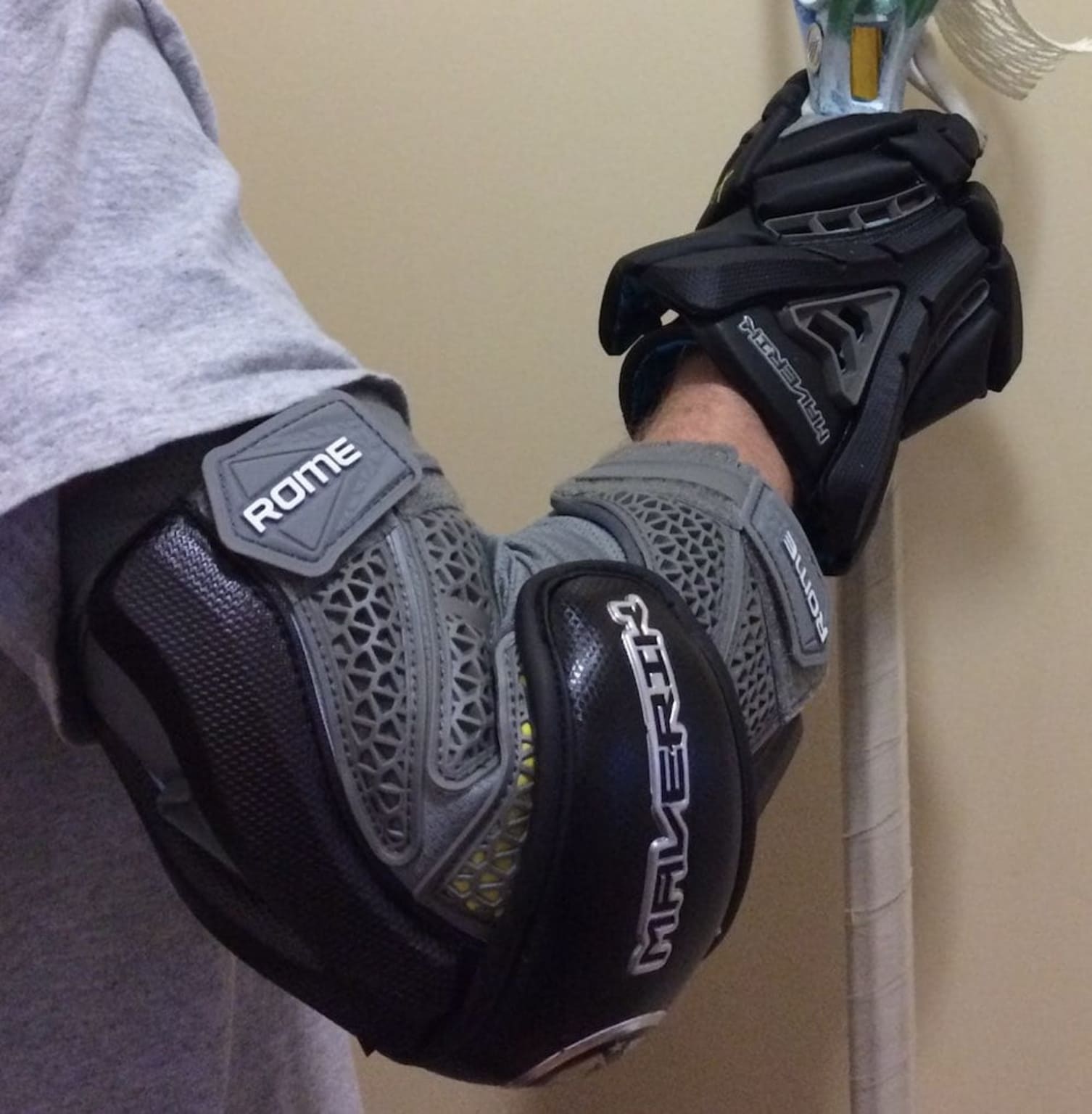 Maverik Rome Elbow Pads