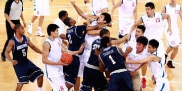 basketball-fight_1975746i basketball-fight_1975746i