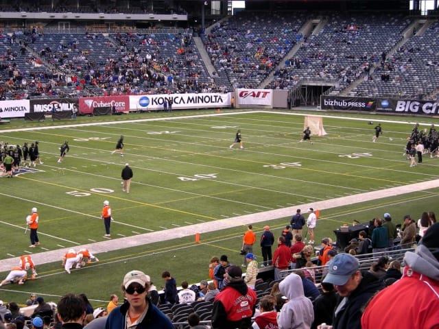 Big City Classic Hopkins UNC lacrosse Cuse warm up Duke Big City Classic Hopkins UNC lacrosse Cuse warm up Duke