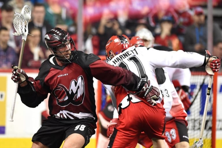 Colorado Mammoth Calgary Roughnecks Photo: Candice Ward