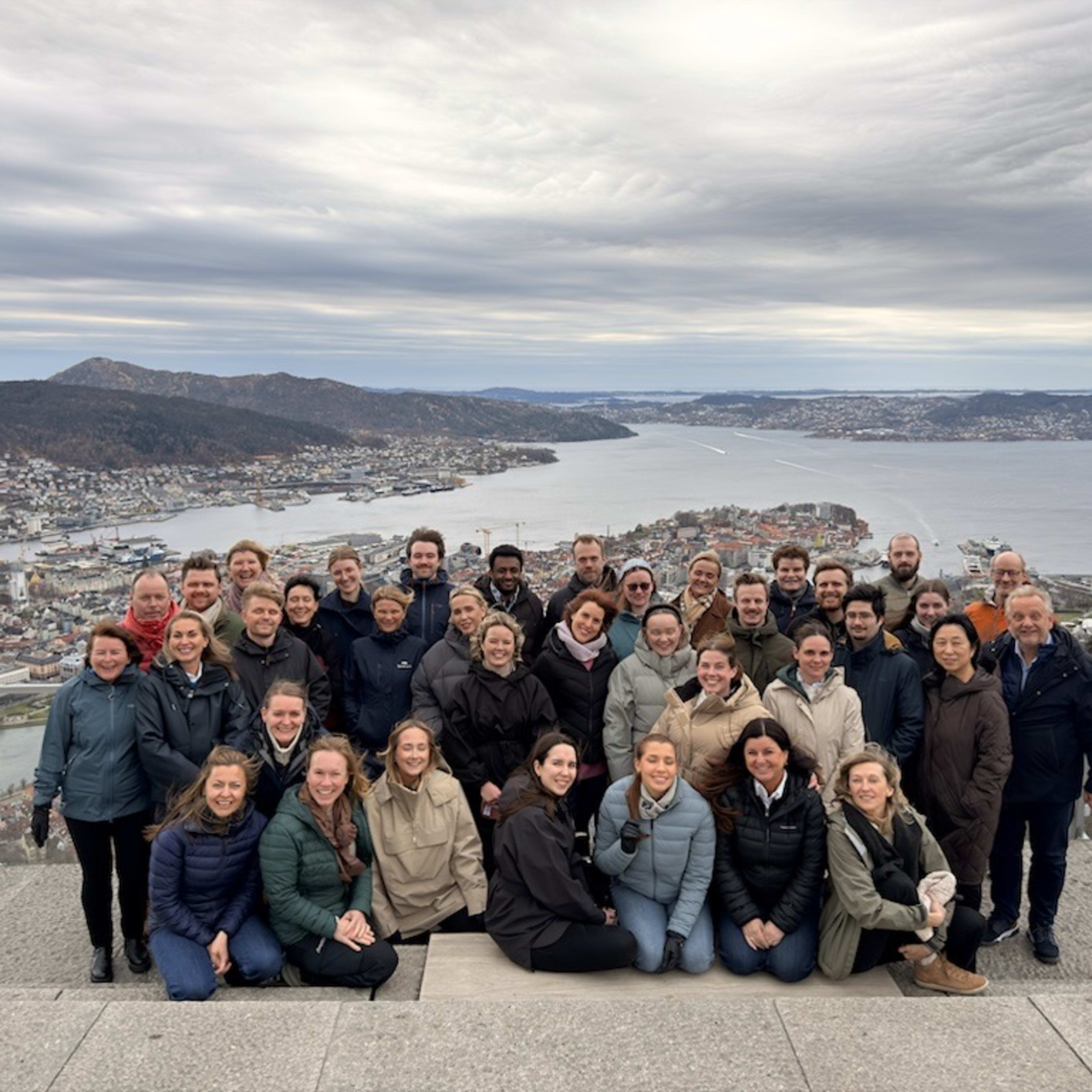 Das Fjord Tours-Team auf dem Fløyen in Bergen