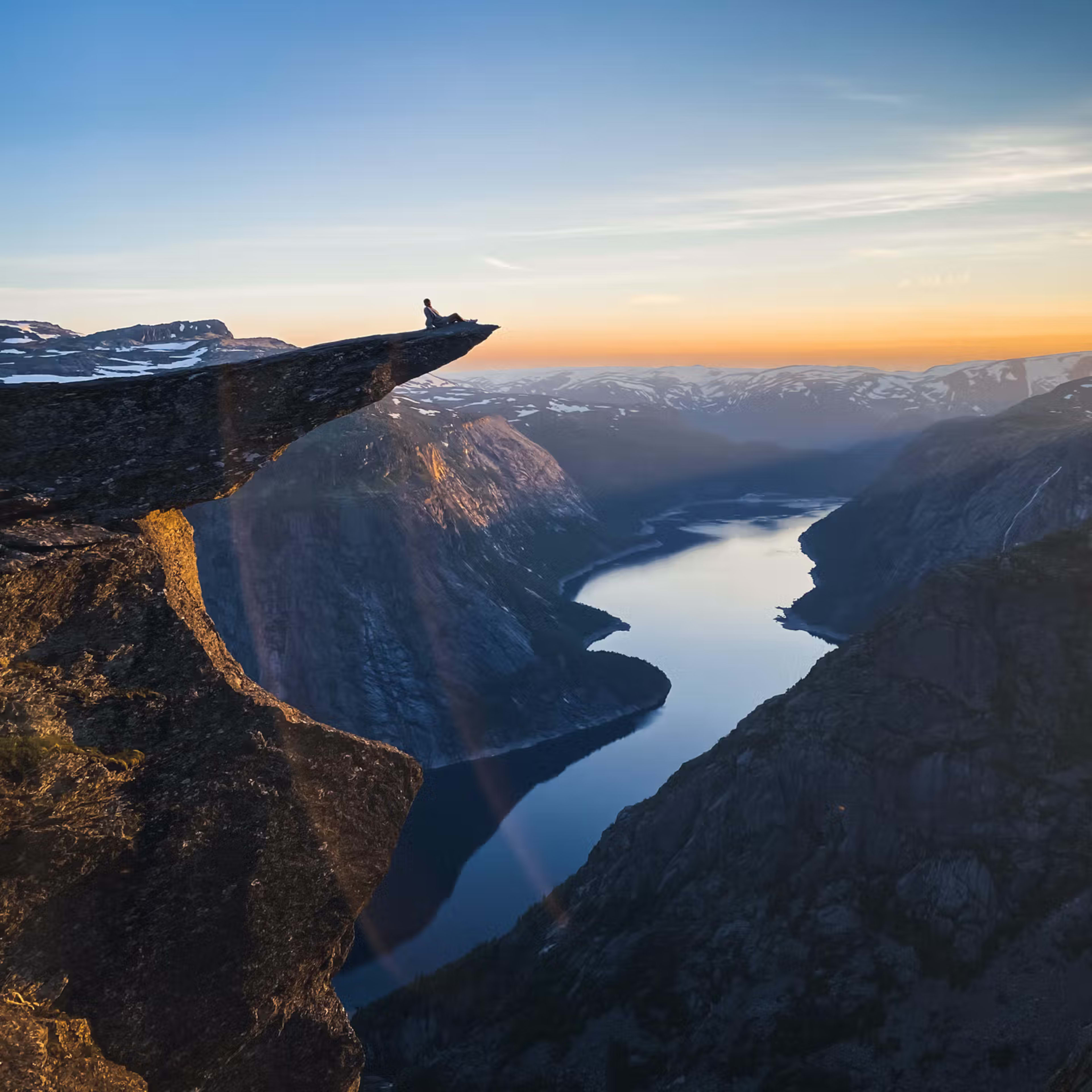 Trolltunga Sonnenuntergang Lake Ringedalsvatnet Blick
