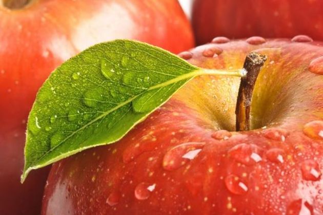 fresh apples fresh apples