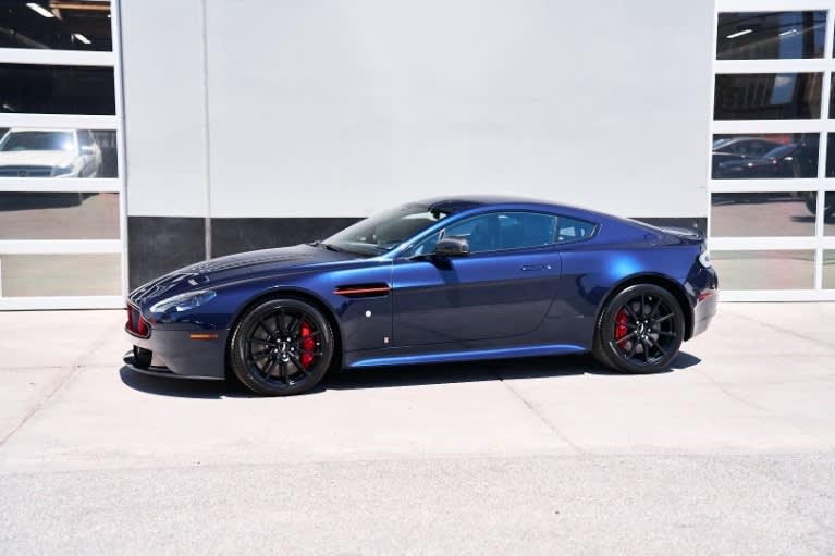 Aston Martin Vantage