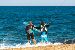 Bodydrag with board beginner kite students