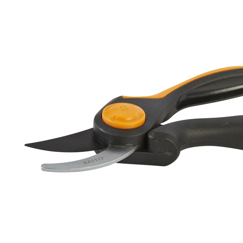 Fiskars Softgrip Bypass Pruner