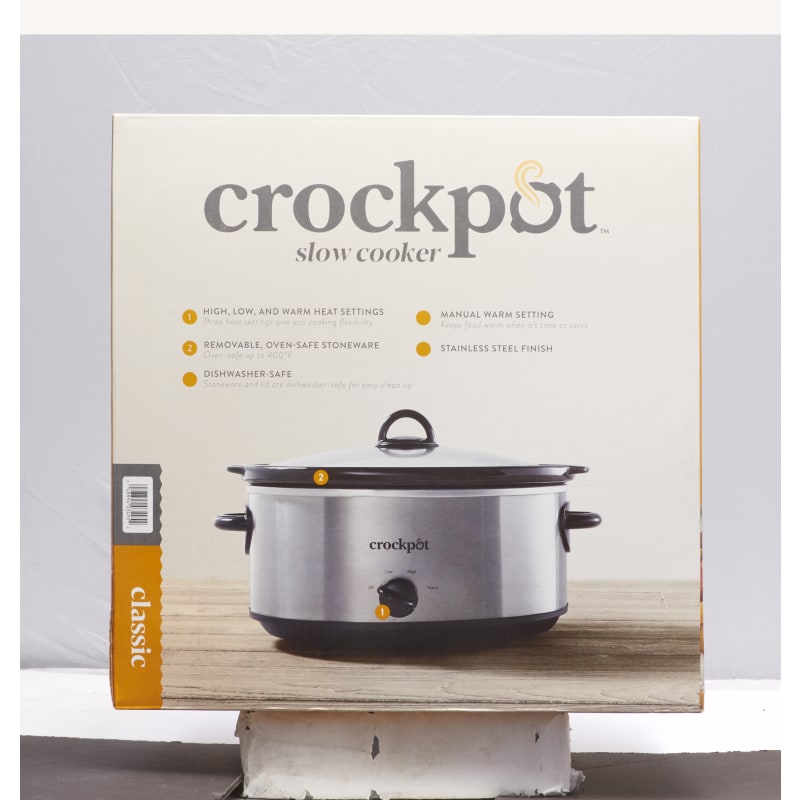 The Crockpot 7-Quart Manual Slow Cooker Is 25 Percent Off for