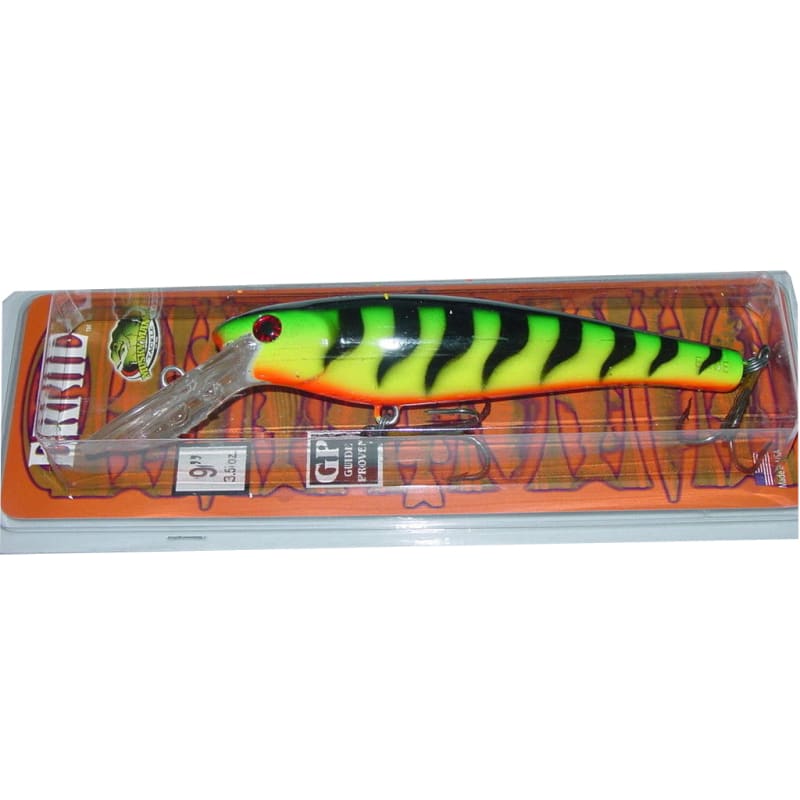 ernie fishing lure Musky Mania Li'l Holoform Superman; 6 in Ernie dives 6 to 15 feet on a cast and up to 30 feet when trolled Musky Mania Ernie 9