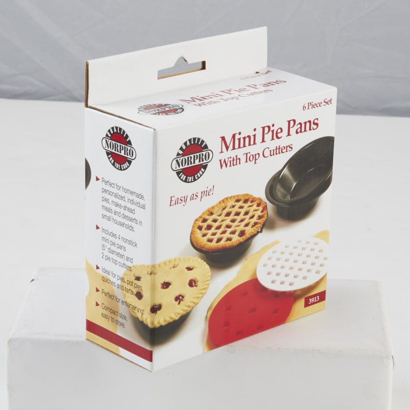 Norpro Set of 4 Mini Pie Pans & 2 Pie Top Cutters