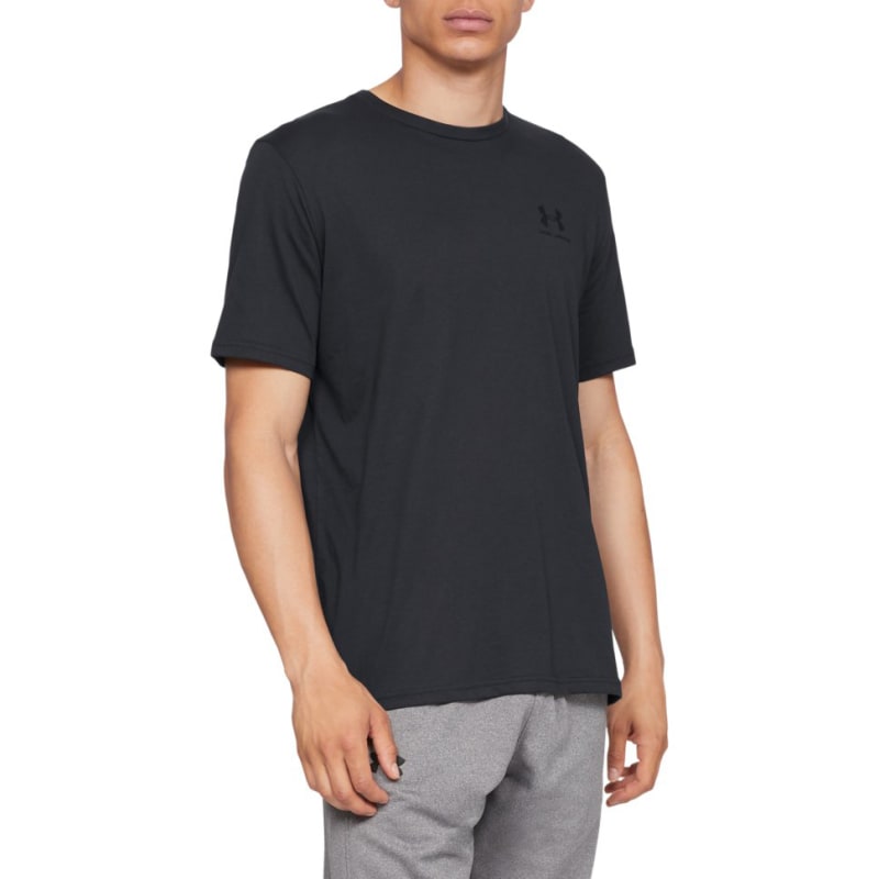 Men's Sportstyle Black Left Chest Logo Short Sleeve T-Shirt by Under Armour  at Fleet Farm