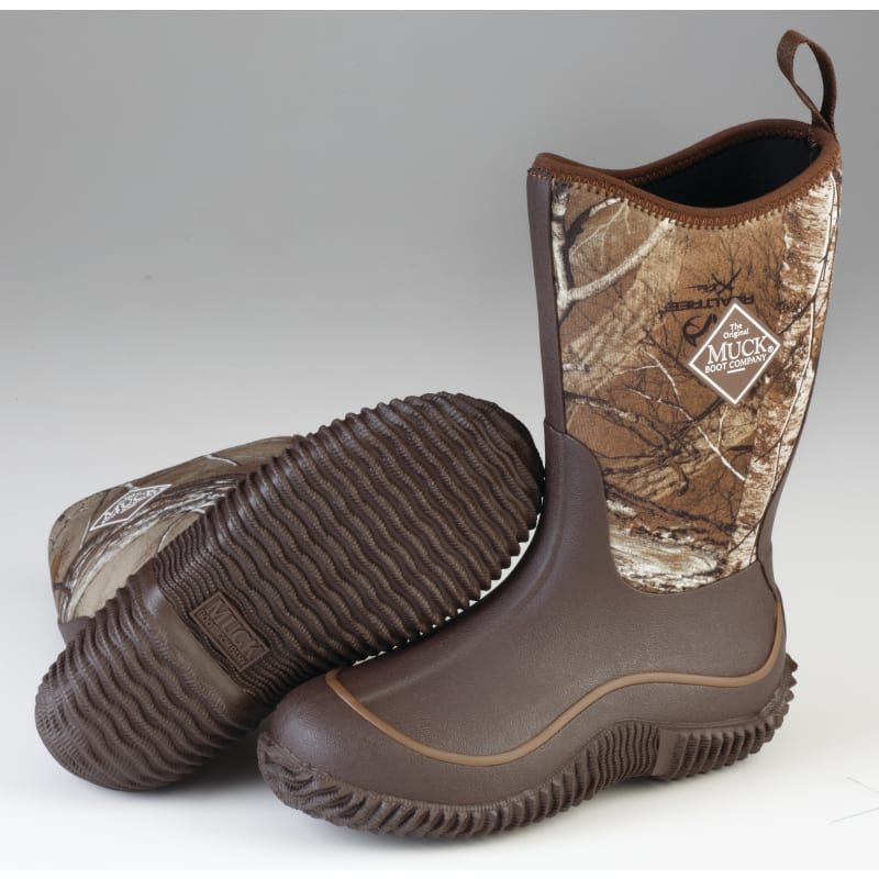 Kids muck 2025 boots near me