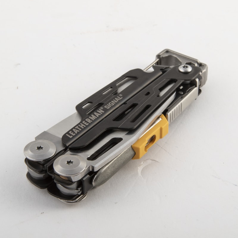 Leatherman Signal Multitool