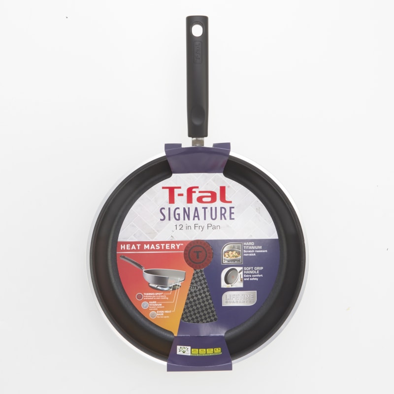 T-Fal 12 Signature Titanium Fry Pan