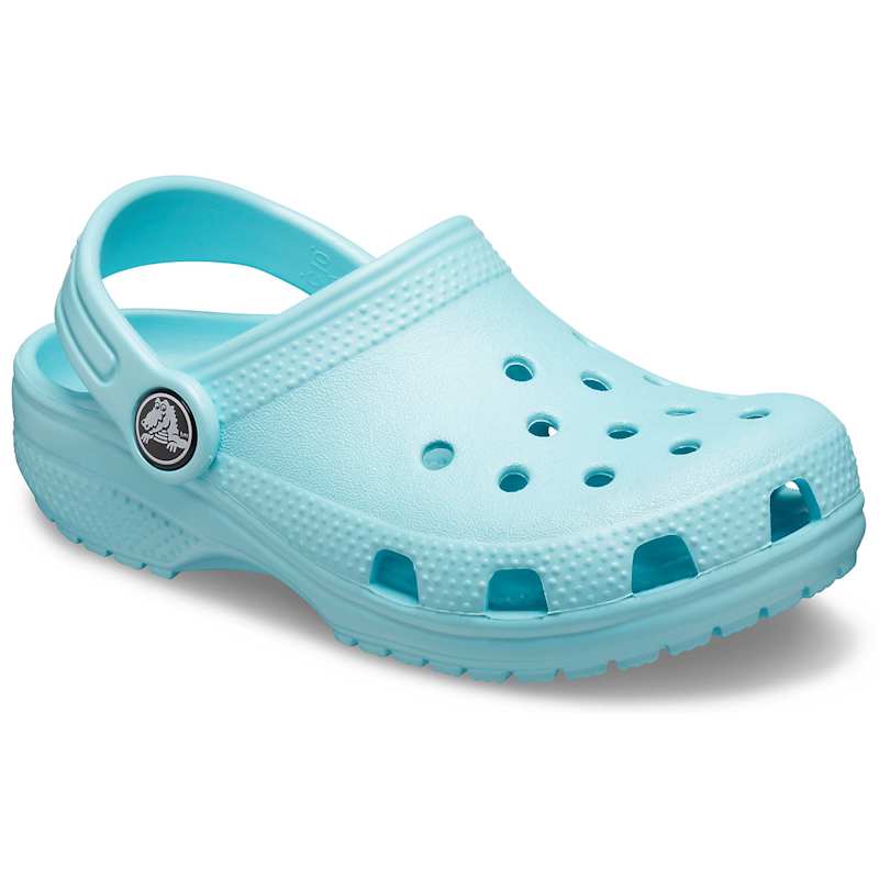 Crocs at fleet farm best sale