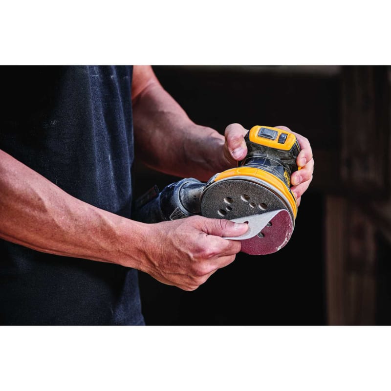Dewalt xr 2024 random orbital sander