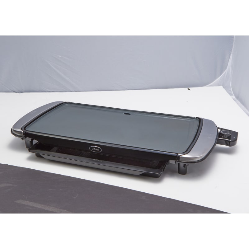 DiamondForce Nonstick Electric Griddle w/ Warming Tray by Oster at Fleet  Farm