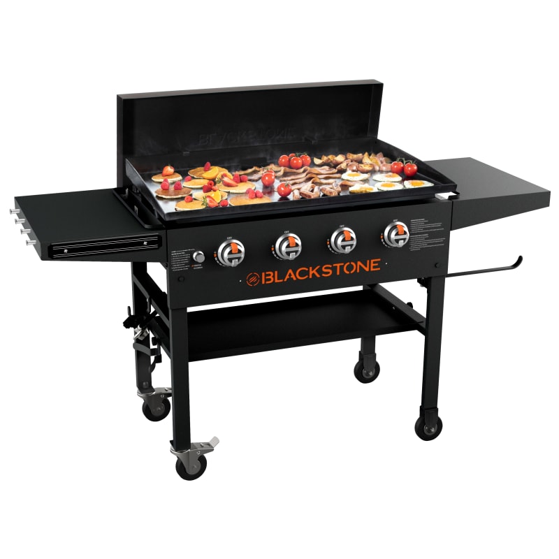 Blackstone top propane grill