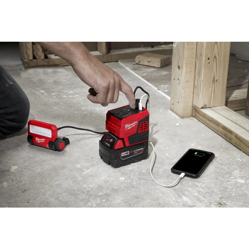 M18 TOP-OFF 175W Power Supply by Milwaukee at Fleet Farm
