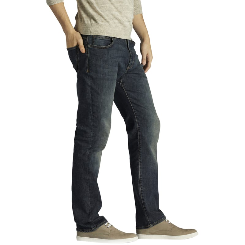 Men's Extreme Motion MVP Slim Fit Tapered Jean