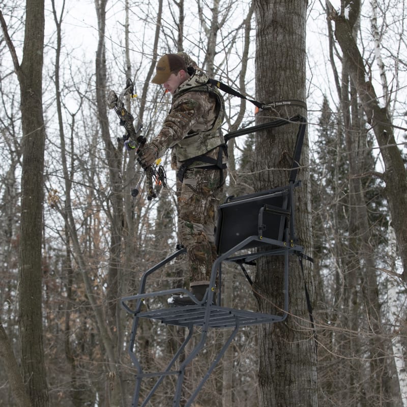 Rivers Edge® Tree Ladder with Safety Rope – Rivers Edge® Treestands