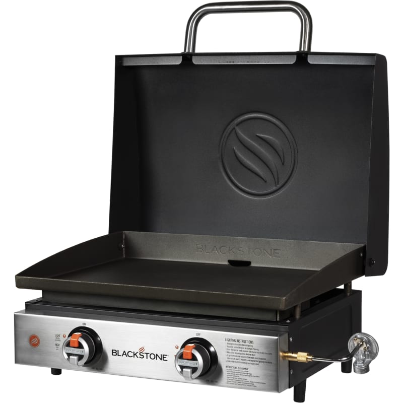 28 in. 2-Burner Liquid Propane Flat Top Grill with Hood by Blackstone at  Fleet Farm